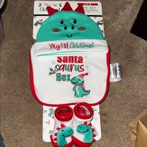 NEW| Dinosaur Christmas Bib and Booties Set - Red and Green & hat| 0-6 months